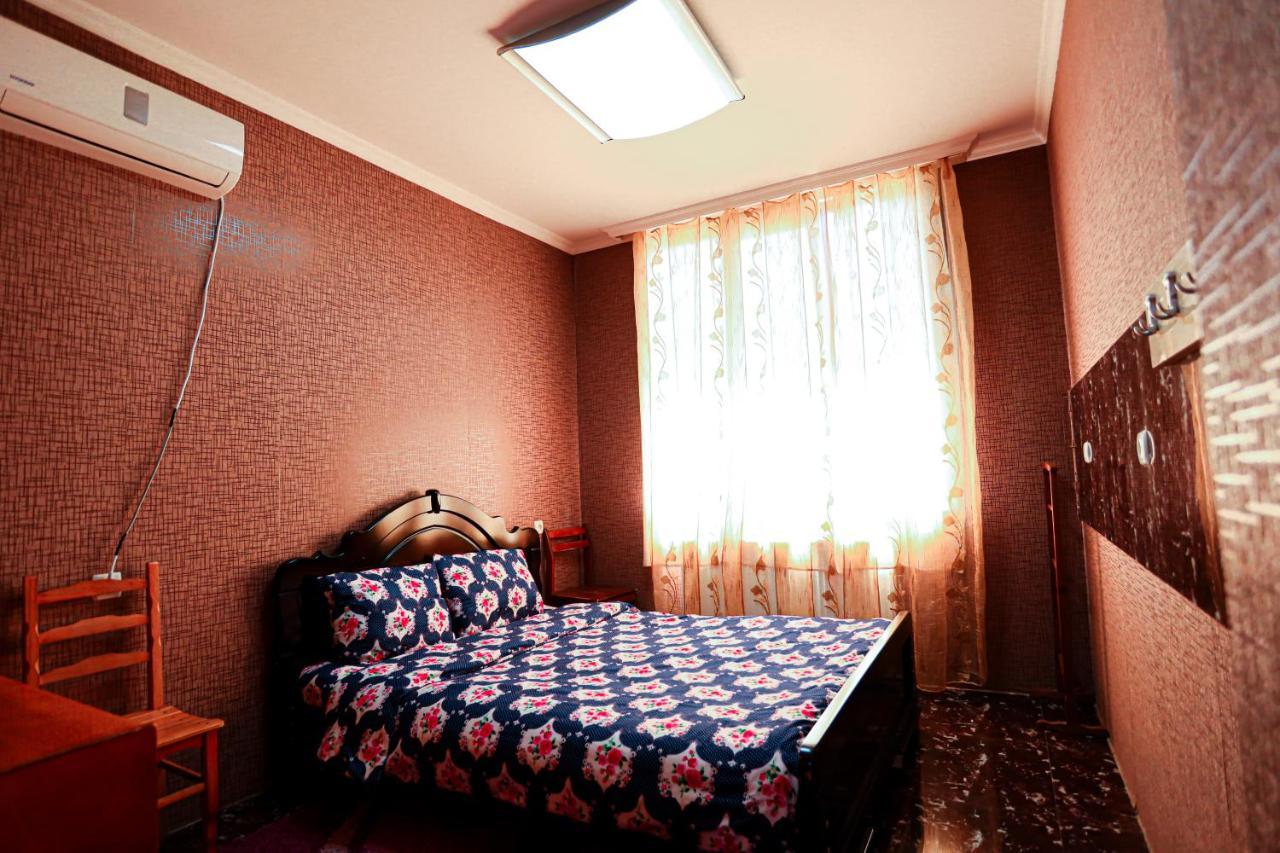 Guesthouse Gua クタイシ エクステリア 写真