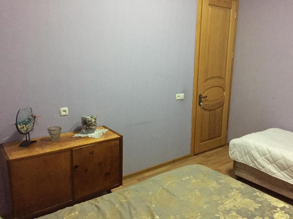 Guesthouse Gua クタイシ エクステリア 写真