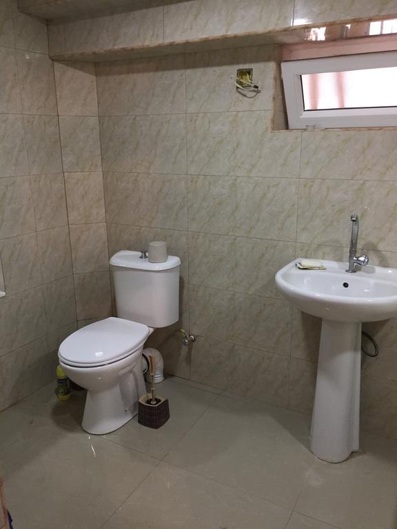 Guesthouse Gua クタイシ エクステリア 写真